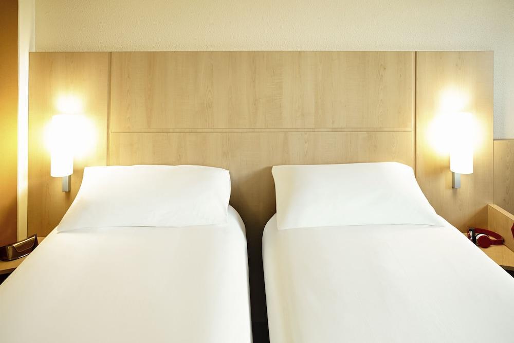 Ibis Golfe De Saint-Tropez Hotel Cogolin Eksteriør billede
