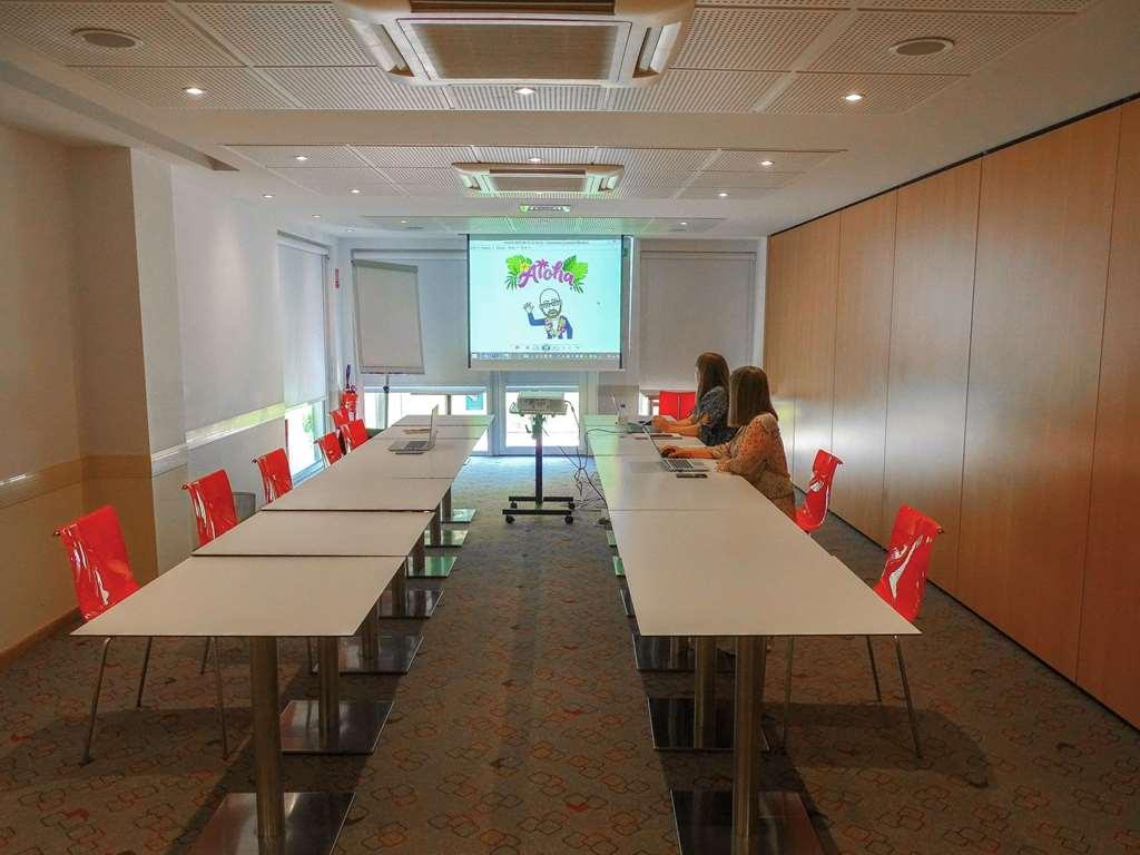 Ibis Golfe De Saint-Tropez Hotel Cogolin Faciliteter billede