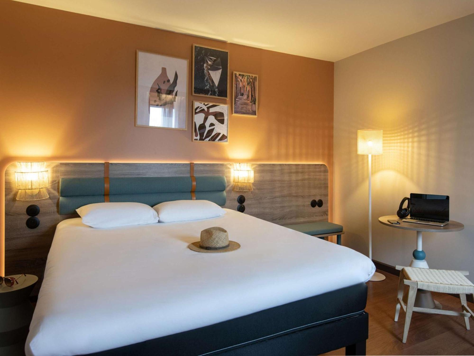 Ibis Golfe De Saint-Tropez Hotel Cogolin Eksteriør billede