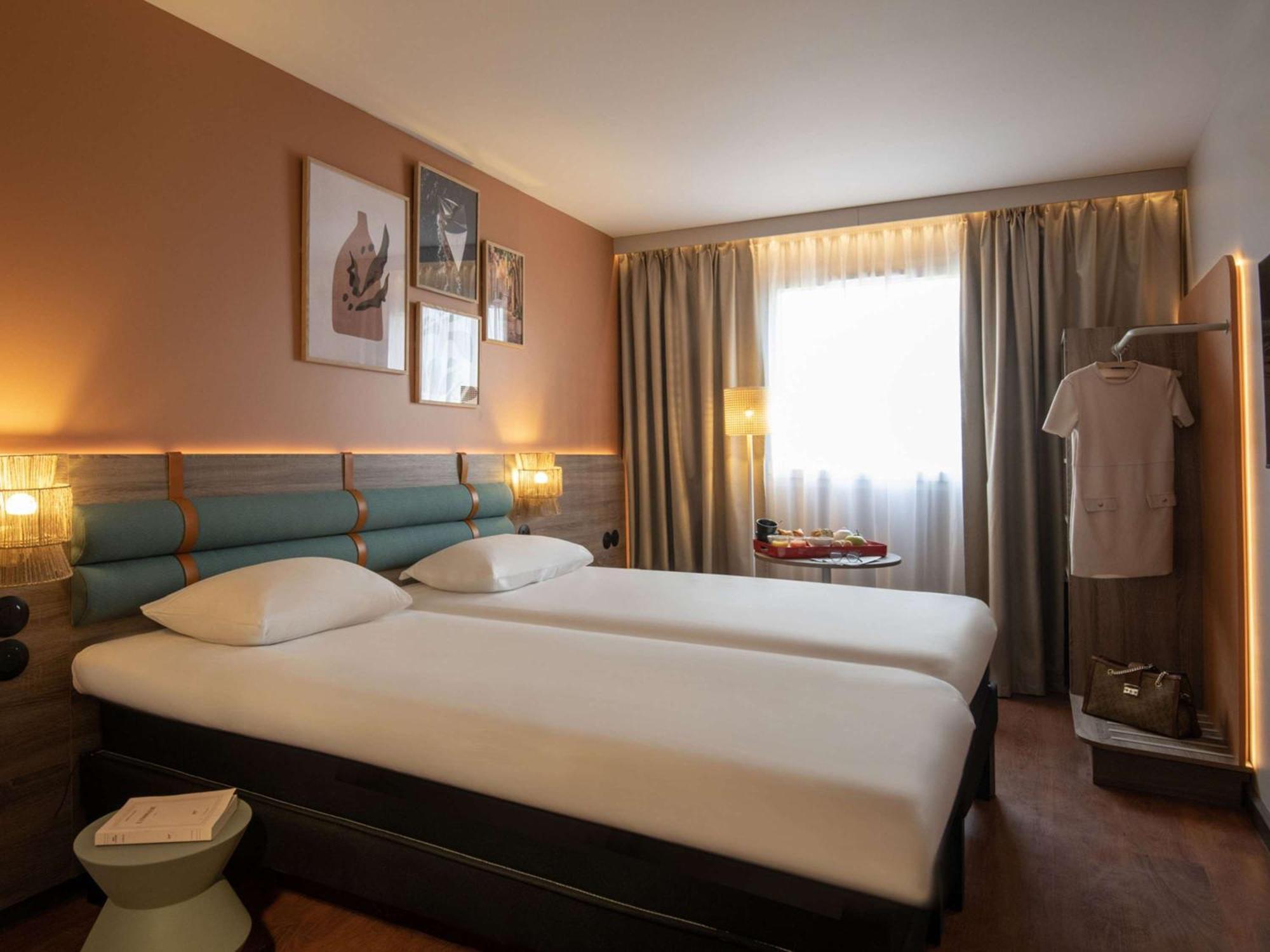 Ibis Golfe De Saint-Tropez Hotel Cogolin Eksteriør billede