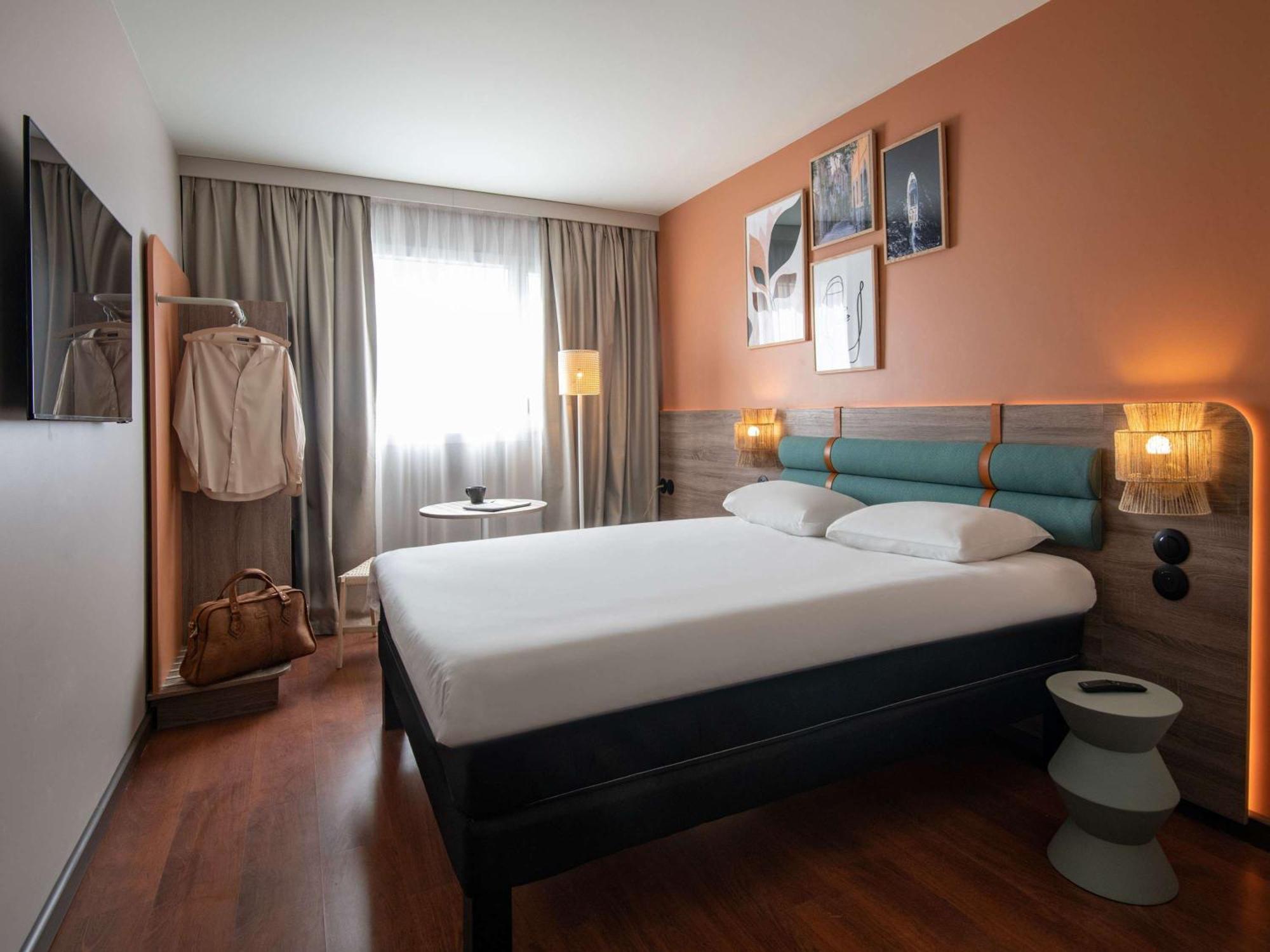 Ibis Golfe De Saint-Tropez Hotel Cogolin Eksteriør billede